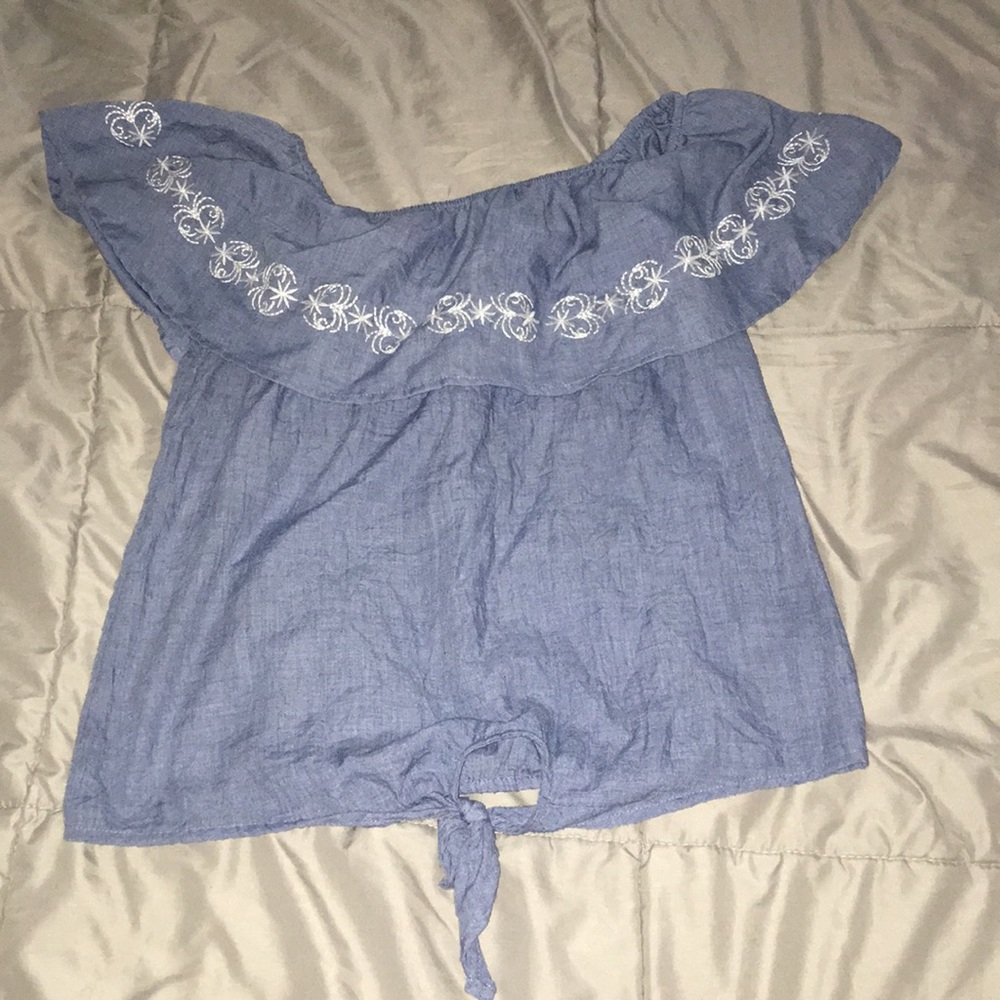 Cute stylish crop top